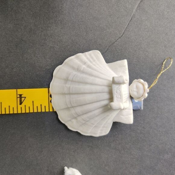 🎅 Margaret Furlong Ornament Noel Vintage 1992 Porcelain Ceramic Shell Angel 3" - Picture 10 of 10